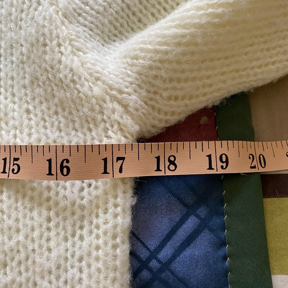 Vintage cowl neck sweater - Picture 7 of 10
